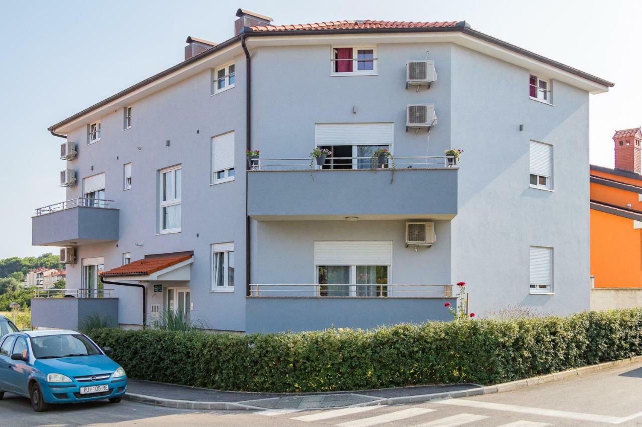 Antonija Apartment Pula Bagian luar foto
